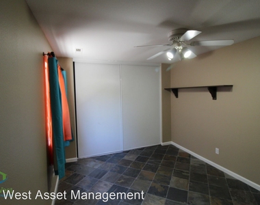 9641 Eagle Hills Way - Photo Thumbnail 13