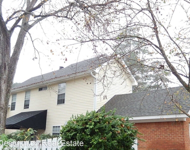 3216 Castle Ct. - Photo Thumbnail 28