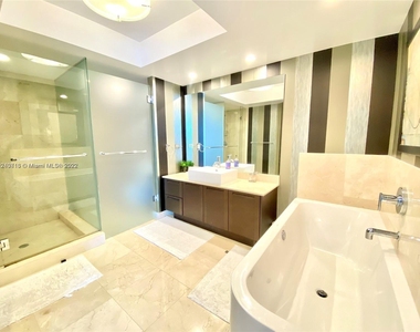 250 Sunny Isles Blvd - Photo Thumbnail 32