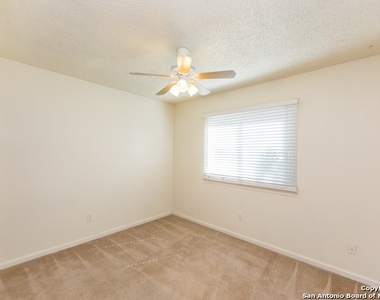 3622 Stoney Meadow St - Photo Thumbnail 14