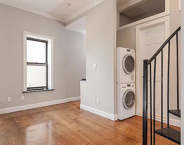338 East 100th Street - Photo Thumbnail 1