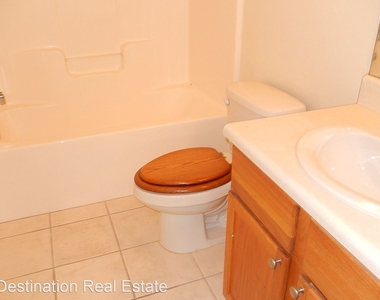 2740 W Tharpe St Unit 106 - Photo Thumbnail 13