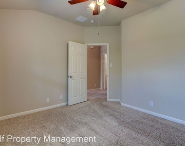 1310 W Parmer Ln Unit 303 - Photo Thumbnail 26