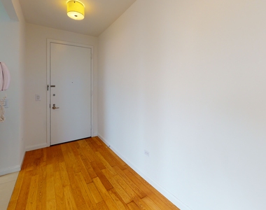 795 Columbus Avenue - Photo Thumbnail 5