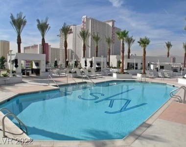 2700 Las Vegas Boulevard - Photo Thumbnail 13