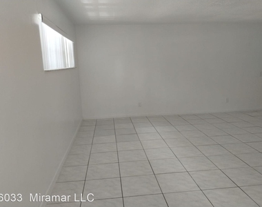 6033 Sw 35th Street Unit 101 - Photo Thumbnail 2