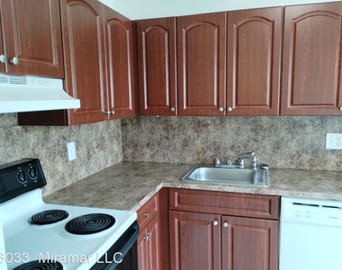 6033 Sw 35th Street Unit 101 - Photo Thumbnail 13