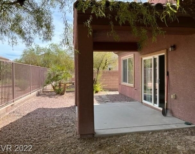 8108 Loma Del Ray Street - Photo Thumbnail 11