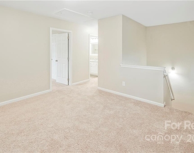 5037 Silabert Avenue - Photo Thumbnail 13