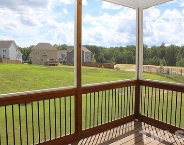 1812 Austin Ridge Parkway - Photo Thumbnail 14