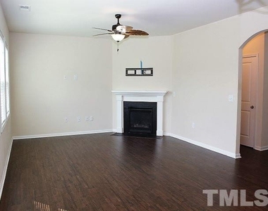 1812 Austin Ridge Parkway - Photo Thumbnail 10