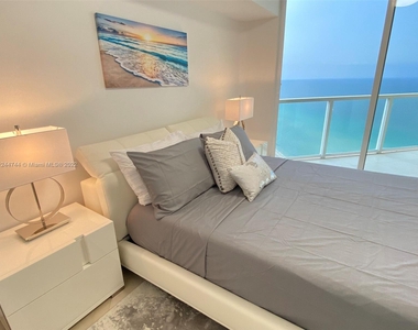 16699 Collins Ave (avail Now) - Photo Thumbnail 40