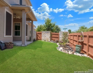 2207 Pecan Villa - Photo Thumbnail 30