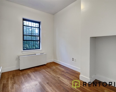 116 Jefferson Street - Photo Thumbnail 3