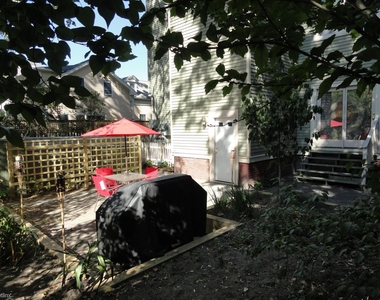 231 Norfolk St - Photo Thumbnail 3