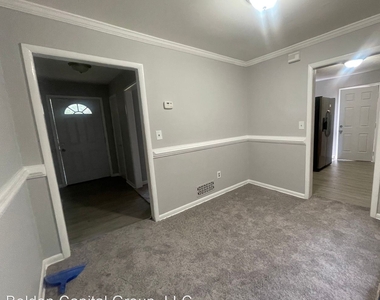 4078 Kenora Drive Sw - Photo Thumbnail 7