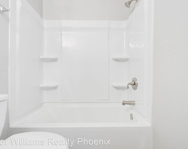 286 West Palomino Drive Unit 101 - Photo Thumbnail 11