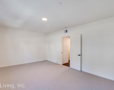 4690 Tompkins Avenue Unit 206 - Photo Thumbnail 11