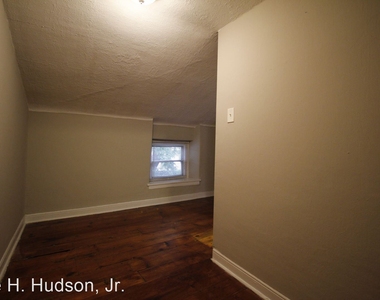 164 Carson St - Photo Thumbnail 21