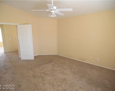 8500 Arco Iris Lane - Photo Thumbnail 29