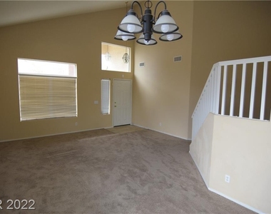 8500 Arco Iris Lane - Photo Thumbnail 7