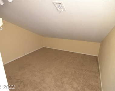 8500 Arco Iris Lane - Photo Thumbnail 23