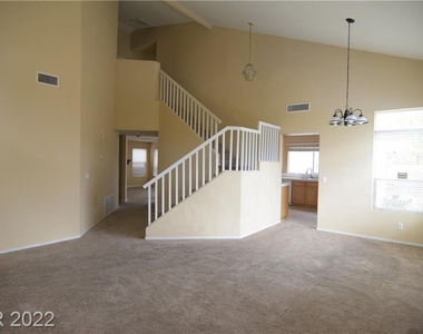 8500 Arco Iris Lane - Photo Thumbnail 9