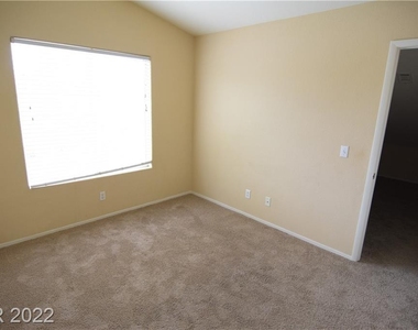 8500 Arco Iris Lane - Photo Thumbnail 22