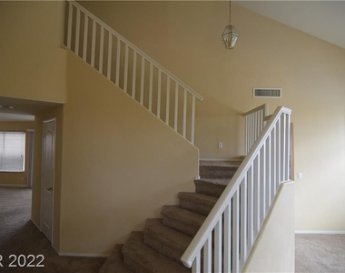 8500 Arco Iris Lane - Photo Thumbnail 13