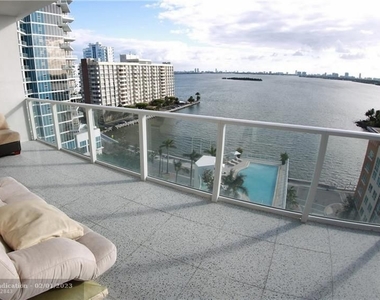 2020 N Bayshore Dr - Photo Thumbnail 11