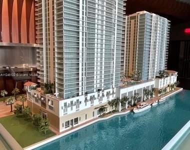 330 Sunny Isles Blvd - Photo Thumbnail 21