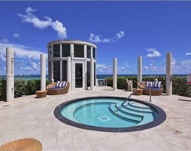 17201 Collins Ave - Photo Thumbnail 8