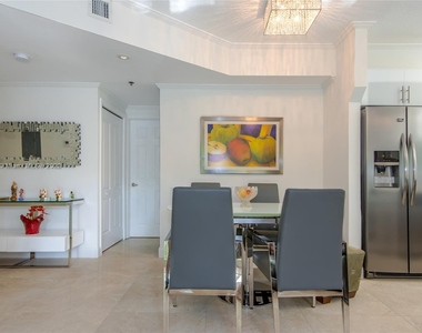 1824 Brickell Ave - Photo Thumbnail 8