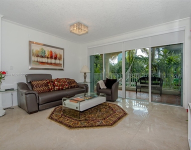 1824 Brickell Ave - Photo Thumbnail 1