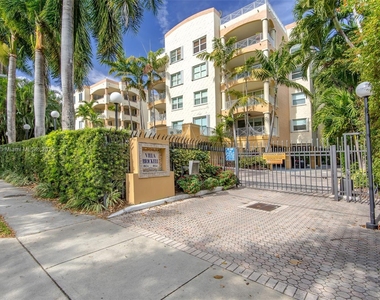 1824 Brickell Ave - Photo Thumbnail 28