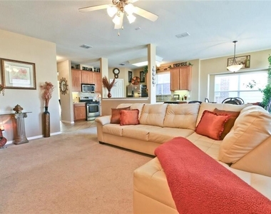 5800 Mariposa Drive - Photo Thumbnail 14