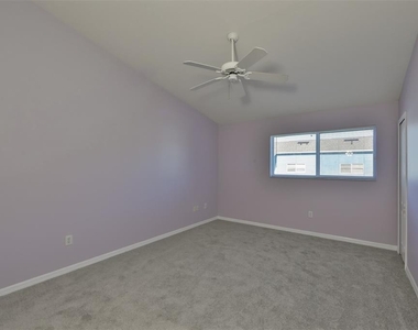 12613 Kings Crossing Drive - Photo Thumbnail 22