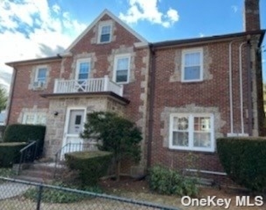 26 Belleview Avenue - Photo Thumbnail 0