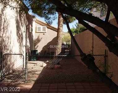 8612 Chiquita Drive - Photo Thumbnail 17