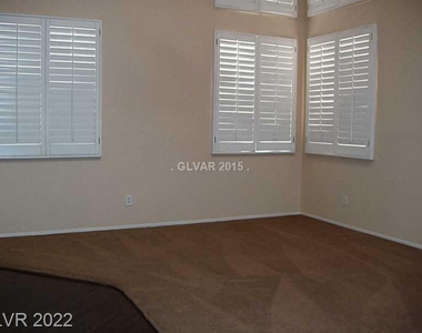 8612 Chiquita Drive - Photo Thumbnail 6