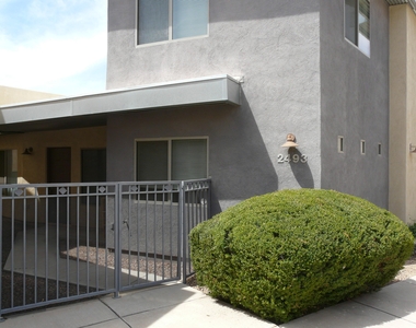 2493 N Silver Mosaic Drive - Photo Thumbnail 0