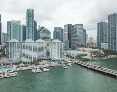 825 Brickell Bay Dr - Photo Thumbnail 25