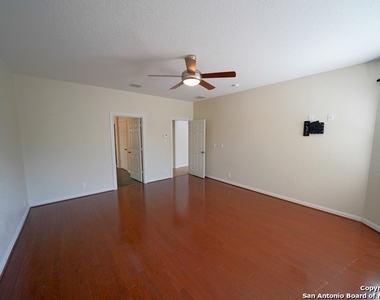 12114 Carson Cove - Photo Thumbnail 25