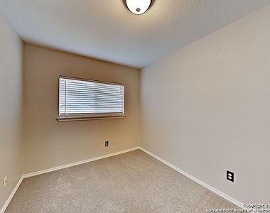 7902 Brazoria Park - Photo Thumbnail 5