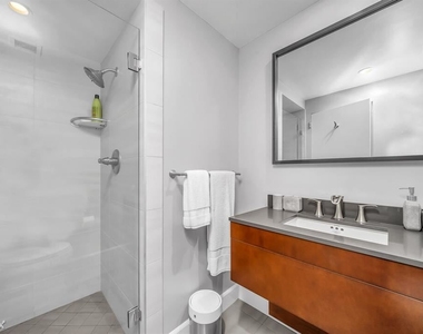 10501 Wilshire Blvd Unit 1202 - Photo Thumbnail 8