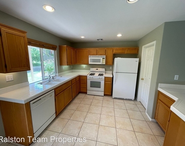 1170 Pinto Canyon Ln - Photo Thumbnail 7