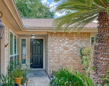 1854 Hilton Head Drive - Photo Thumbnail 4