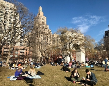 Washington Square/NYU - Photo Thumbnail 6