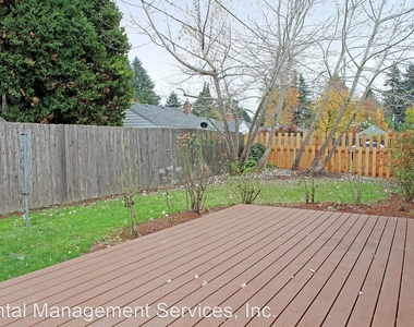 4746 Ne 78th Ave - Photo Thumbnail 13