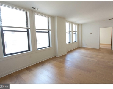 1411 Walnut Street - Photo Thumbnail 5